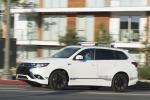 Mitsubishi Outlander GT PHEV Exterior Package 2017 года (NA)